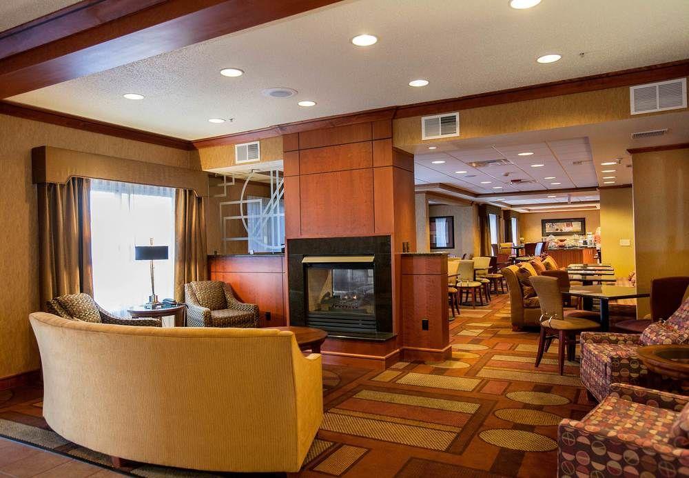 Fairfield Inn & Suites Detroit Livonia Exterior foto