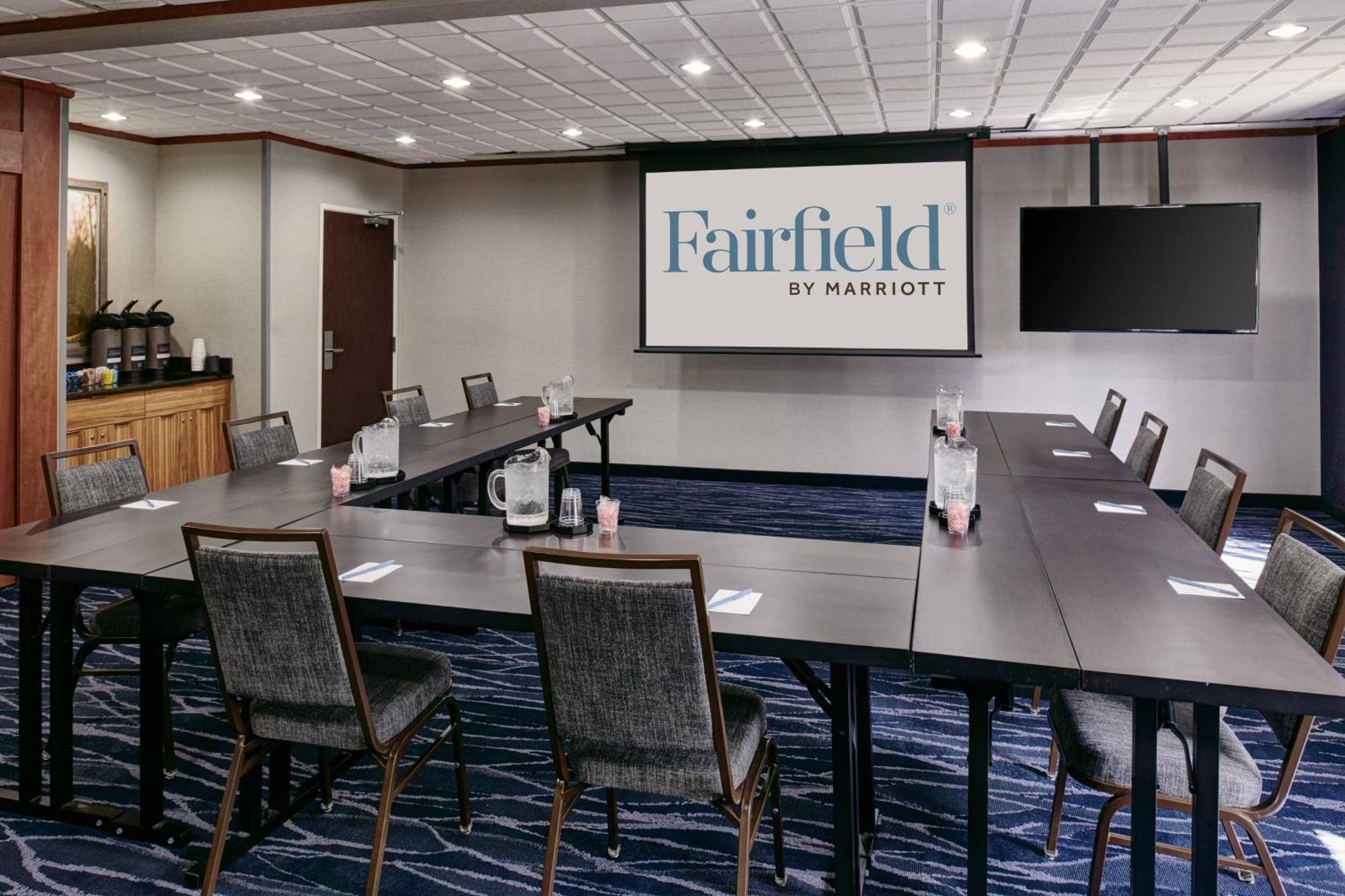 Fairfield Inn & Suites Detroit Livonia Exterior foto