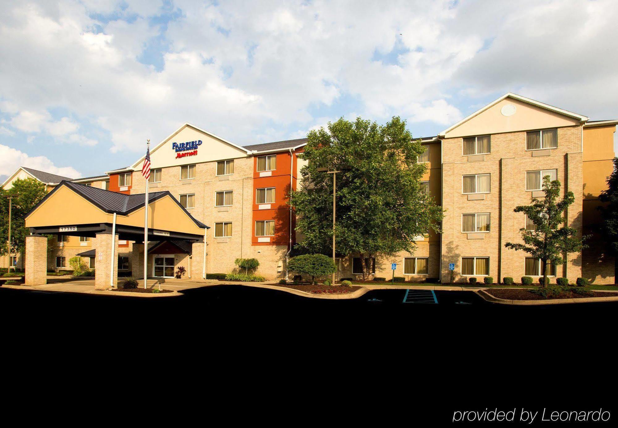 Fairfield Inn & Suites Detroit Livonia Exterior foto